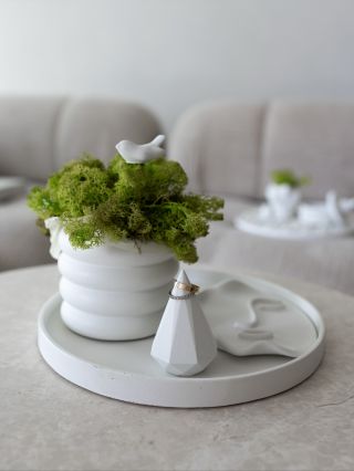 Zbytky směsi? Ideální čas na mini projekt! 🤩 Aneb betonový ptáček do květináče to jistí. 🐦🪴 ——— Beton | betonové dekorace...